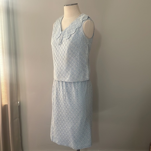 Vintage 1960s Light Blue & White Floral Lace Overlay Scalloped Tank Top & Skirt - Picture 2 of 16